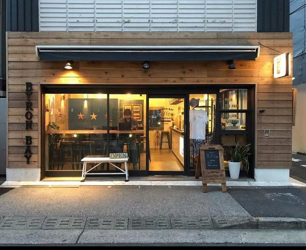 【数量限定】BYRON BAY COFFEE 大門店 10th Anniversary T-shirt